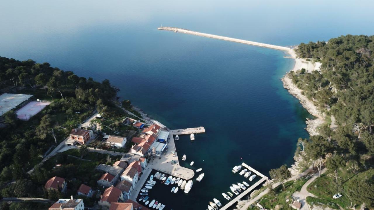 Guesthouse Antonija Veli Lošinj Kültér fotó