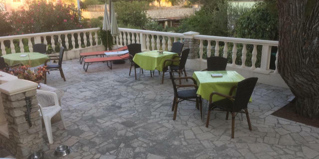 Guesthouse Antonija Veli Lošinj Kültér fotó